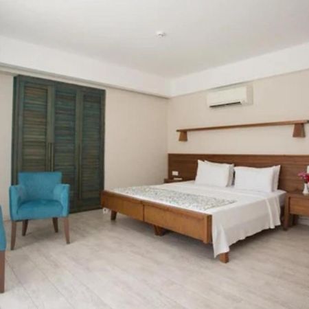Dedeminn Marina Hotel Göcek Extérieur photo