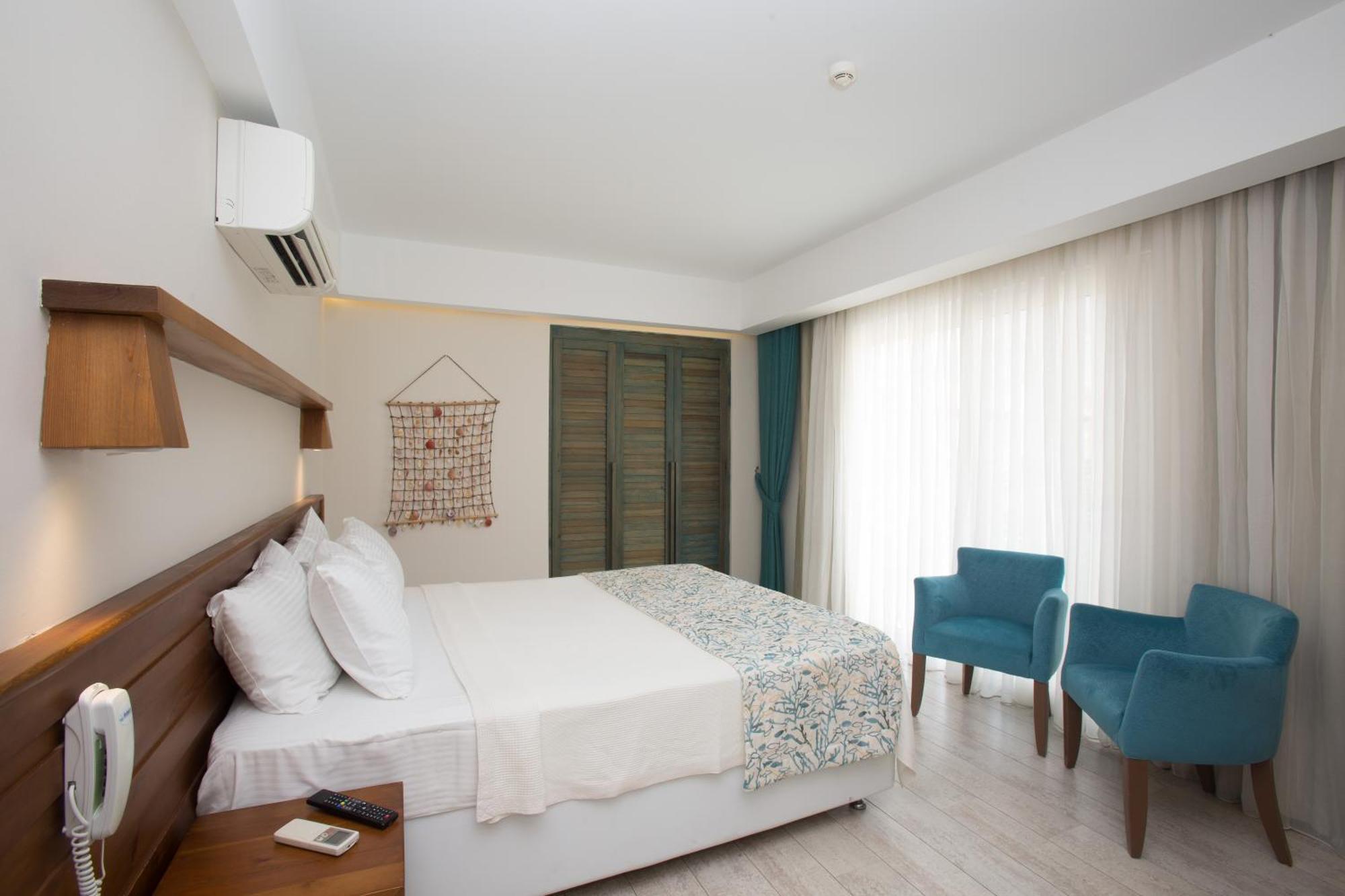 Dedeminn Marina Hotel Göcek Extérieur photo