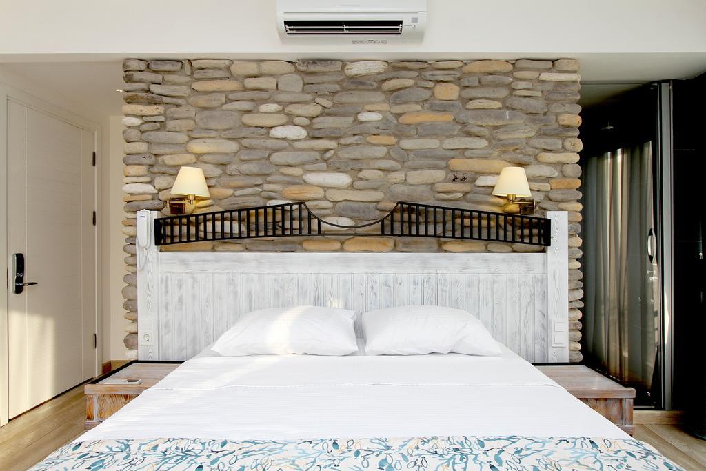 Dedeminn Marina Hotel Göcek Extérieur photo