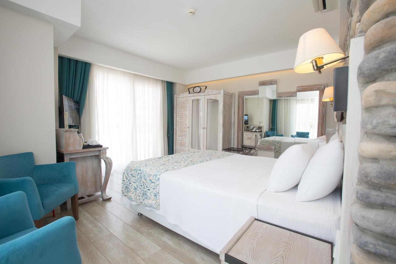 Dedeminn Marina Hotel Göcek Extérieur photo