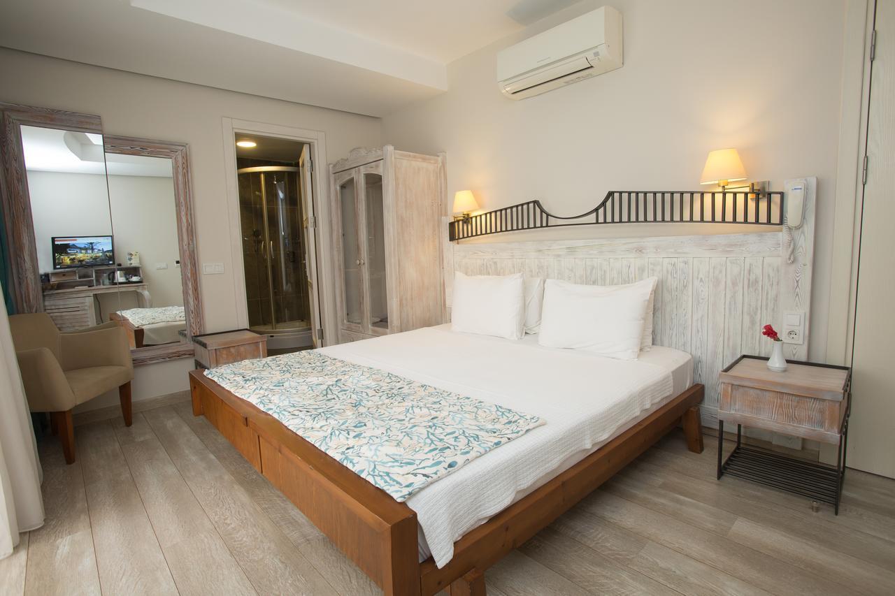 Dedeminn Marina Hotel Göcek Extérieur photo